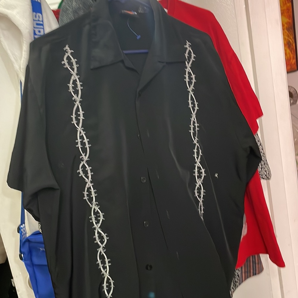 Mens Large Black 100% Polyester Harley Davidson Button Up.